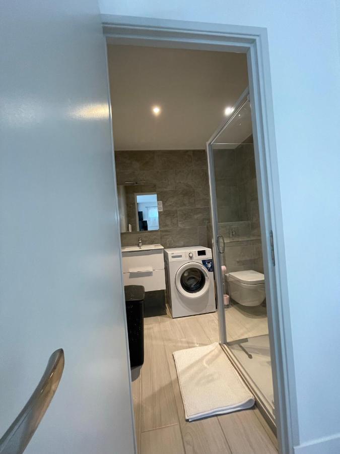 appartement bas de villa avec piscine privée partagée proche bord de mer Cagnes-sur-Mer Exterior foto